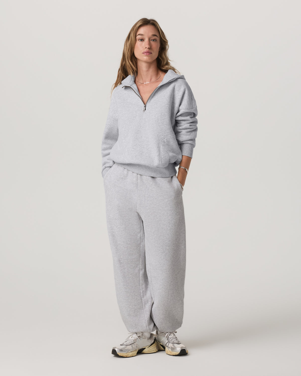Women's Restore Classic Sweatpant Pale Grey Heather | Vuori online