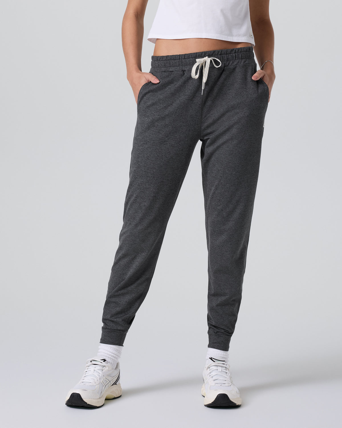 Performance Jogger - Long Charcoal Grey Sweatpants | Vuori discount