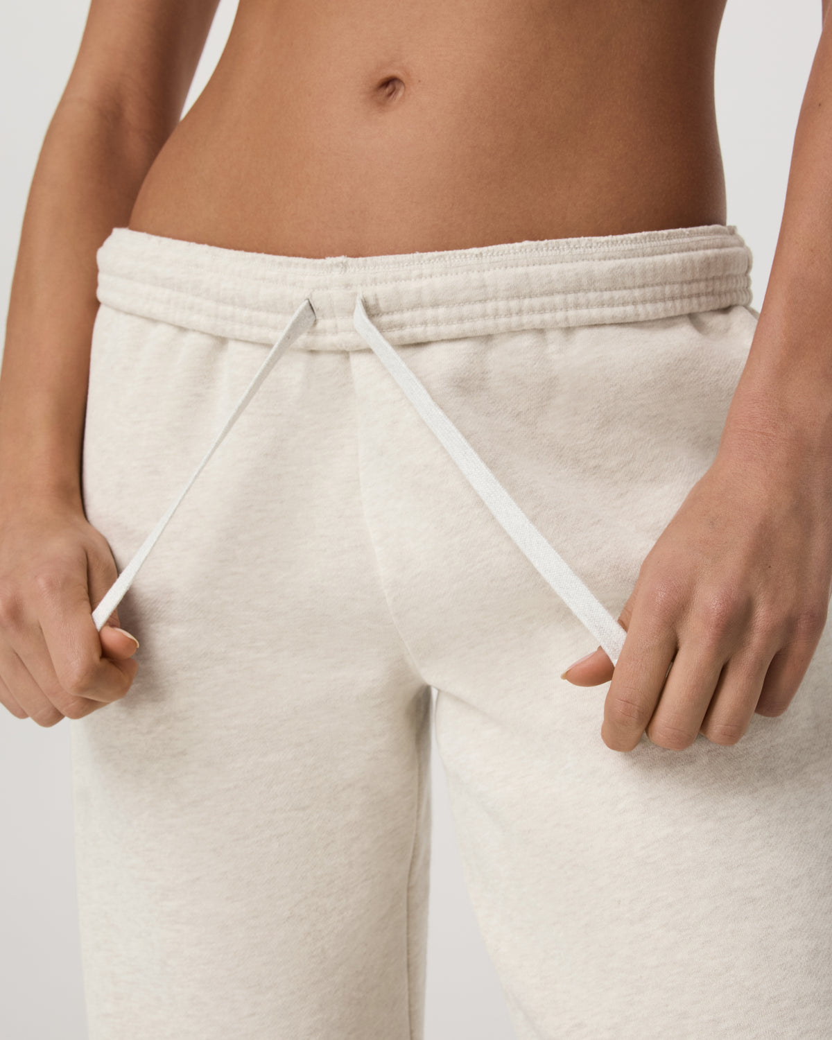 Women's Restore Straight Leg Sweatpant Bone Heather | Vuori outlet