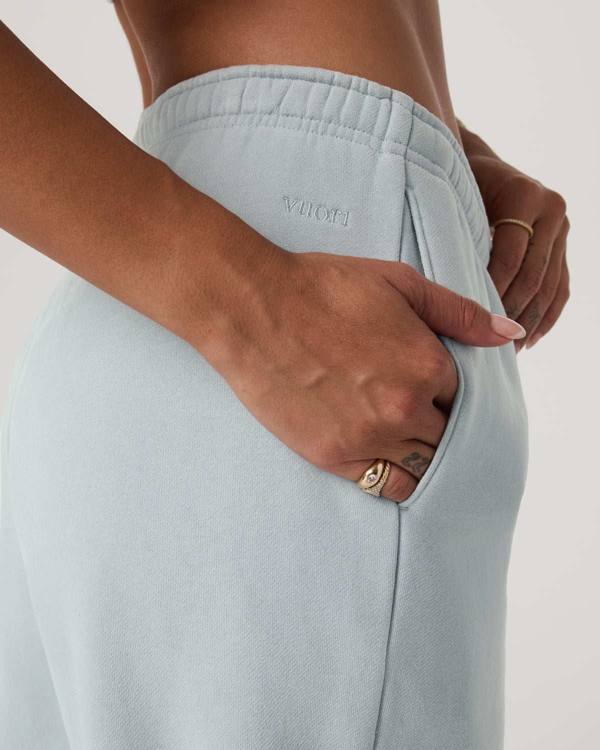Restore Classic Sweatpant Women's Blue Haze Pants | Vuori shop