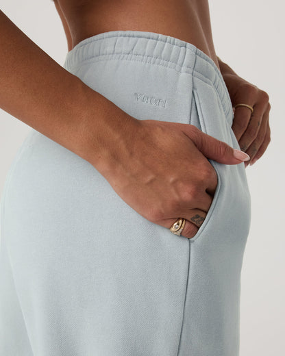 Restore Classic Sweatpant Women's Blue Haze Pants | Vuori shop