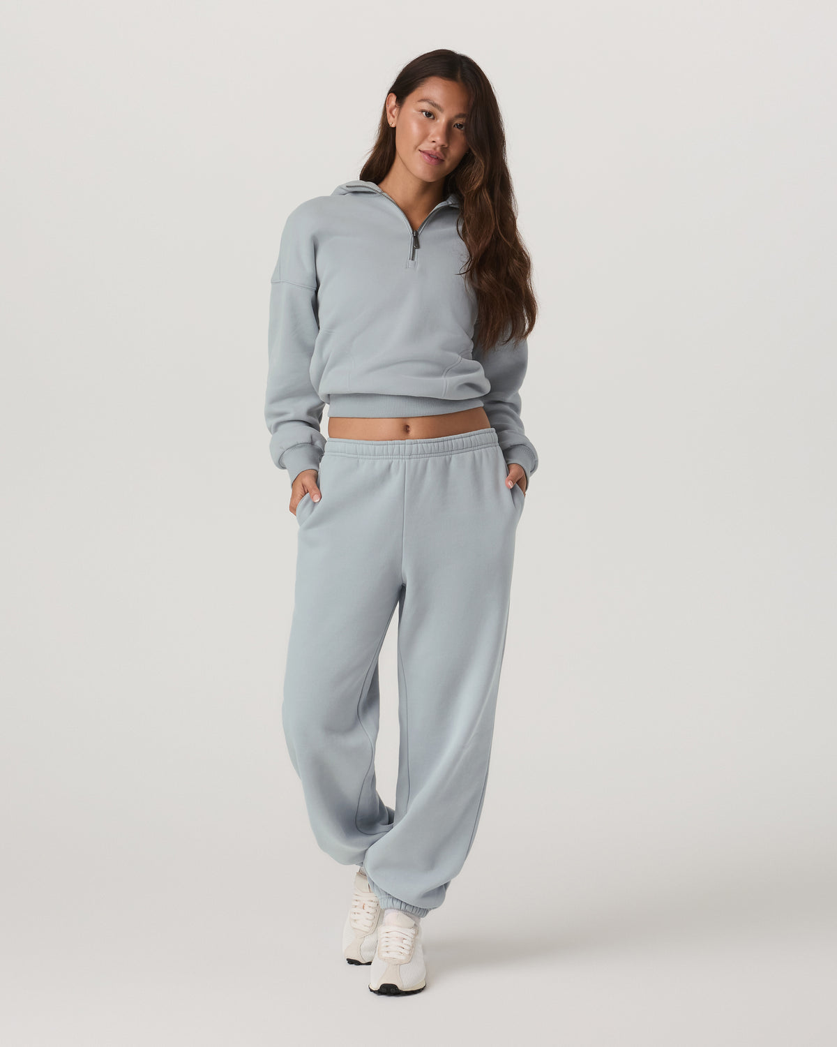 Restore Classic Sweatpant Women's Blue Haze Pants | Vuori shop