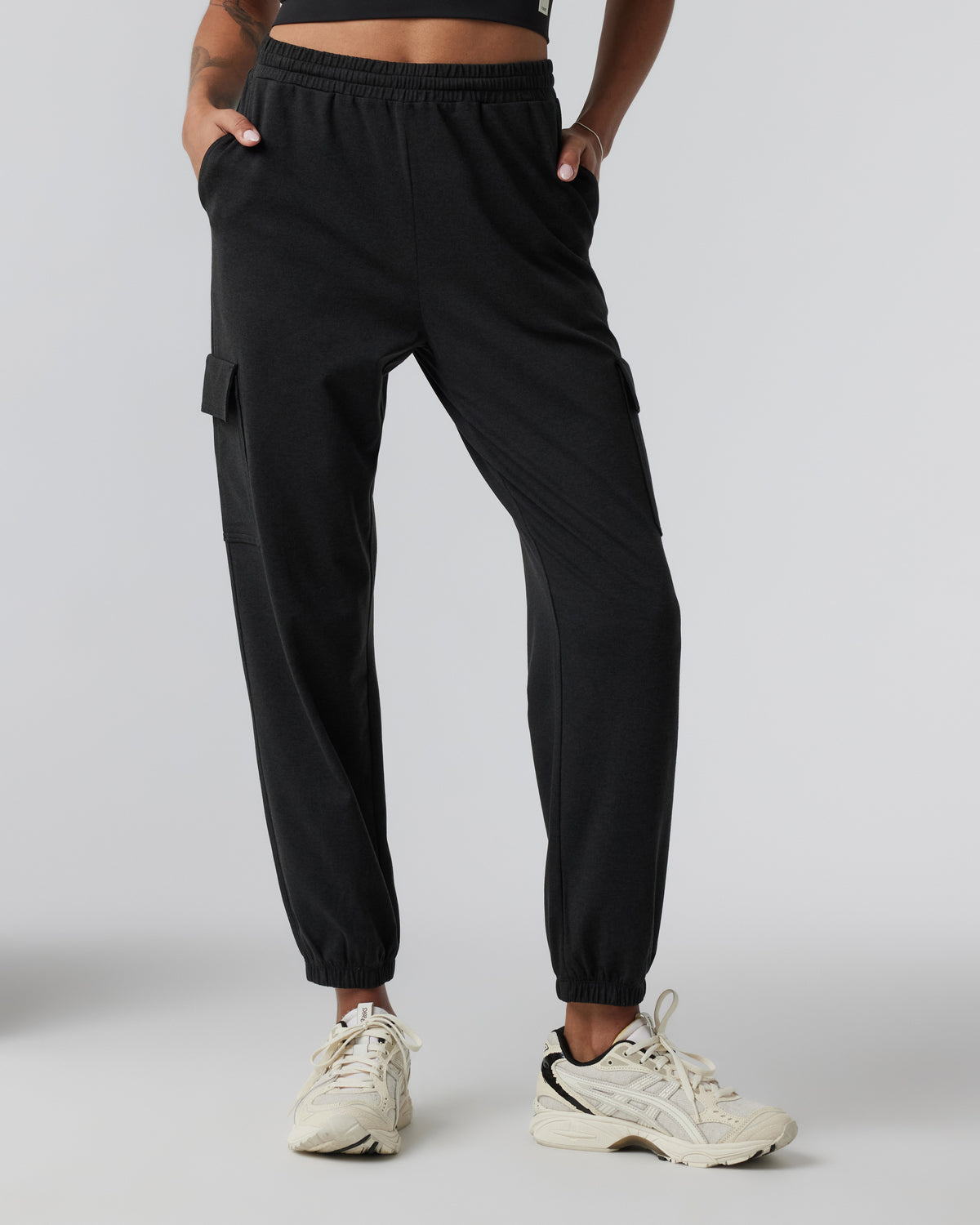 Boyfriend Cargo Sweatpant Black Heather Sweatpants | Vuori outlet