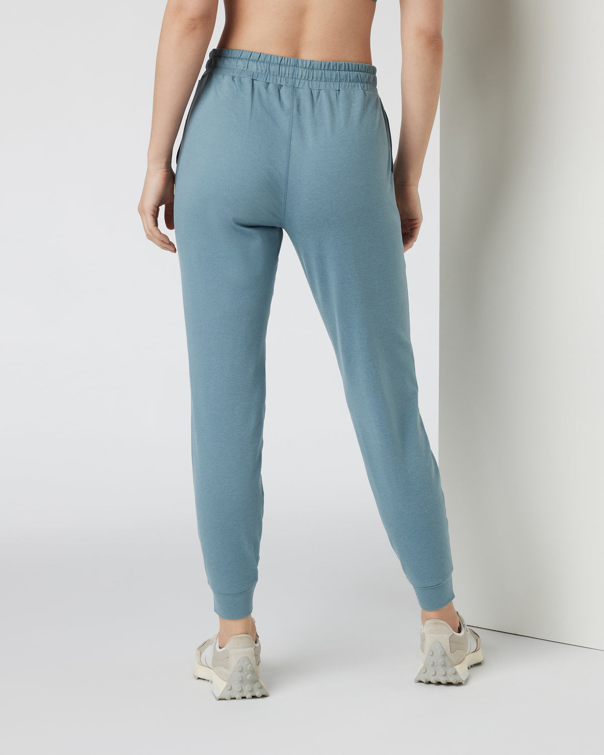 Performance Jogger - Long Smoke Blue Heather | Vuori sale