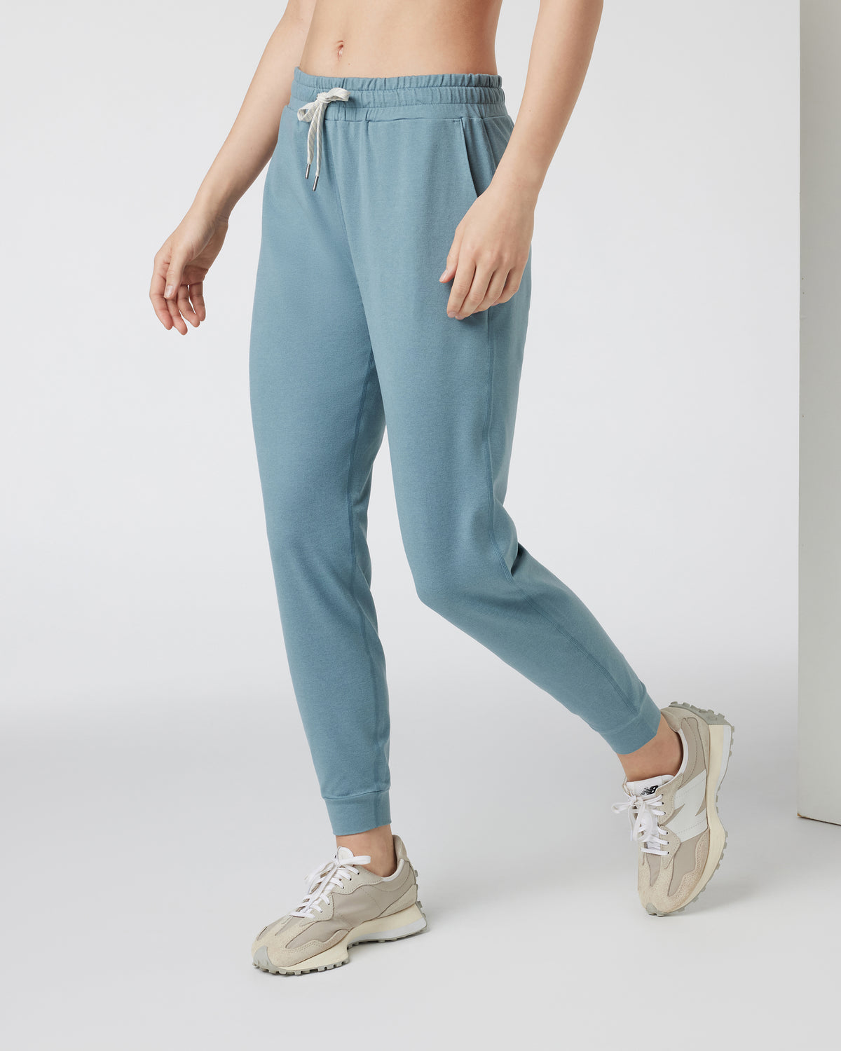 Performance Jogger - Long Smoke Blue Heather | Vuori sale