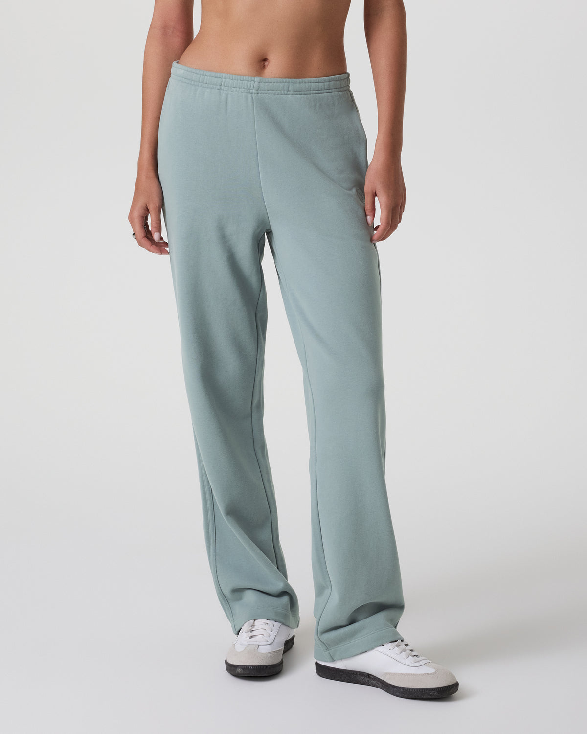 Sedona Straight Leg Sweatpant Mist | Vuori shop