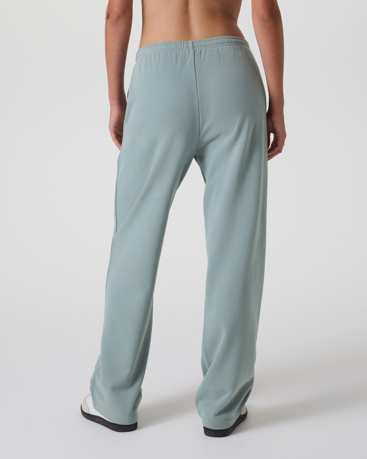 Sedona Straight Leg Sweatpant Mist | Vuori shop