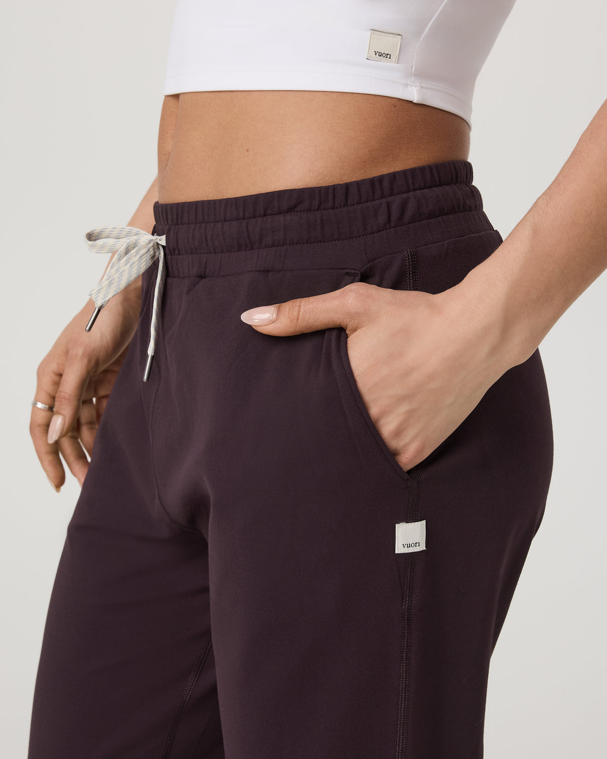 Performance Jogger - Long Women's Raisin Joggers | Vuori onsale