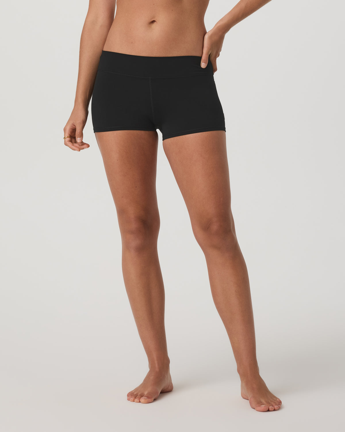 Vuori AllTheFeels™ LR Shorty Women's Black Shorts | Vuori for sale