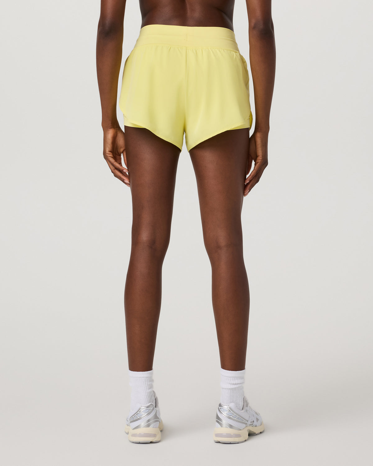 Daily Speed Short 2.5" Women's Sunlight Fitness Shorts | Vuori outlet
