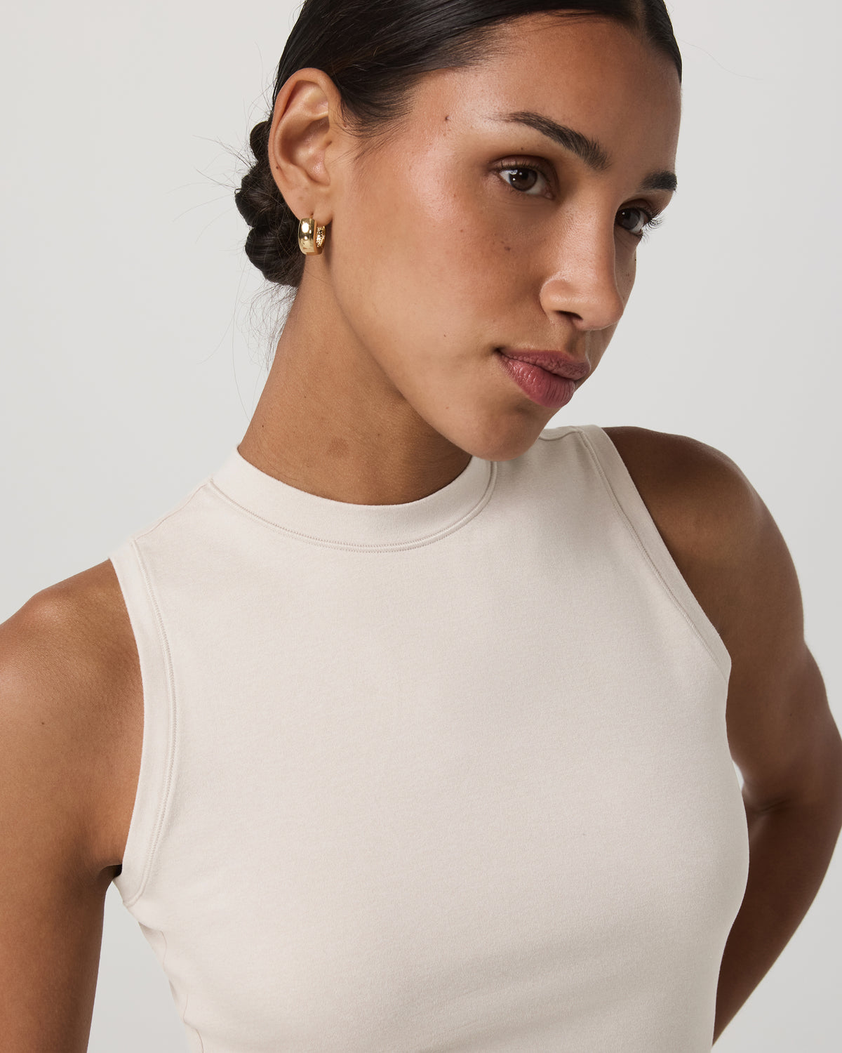 Halo Muscle Tank Women's Ecru Heather Tank Top | Vuori outlet
