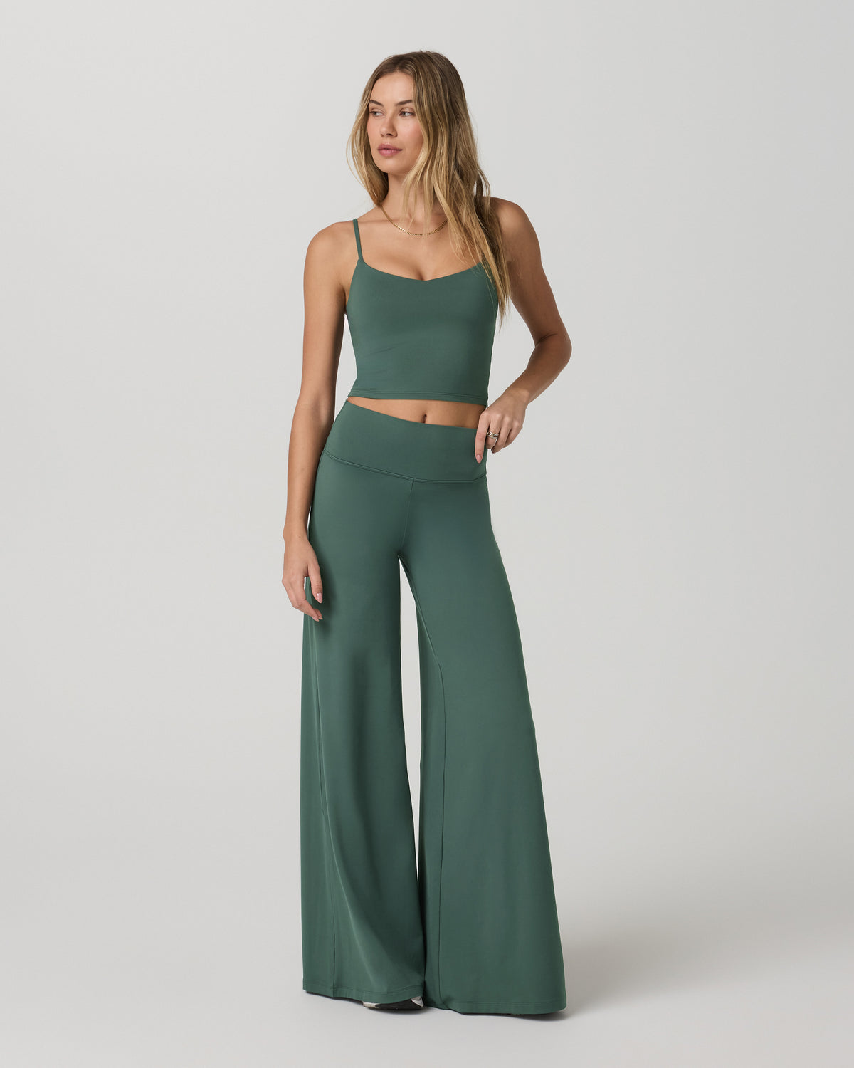 Halo Cami Women's Agate Green Performance Knit Top | Vuori shop