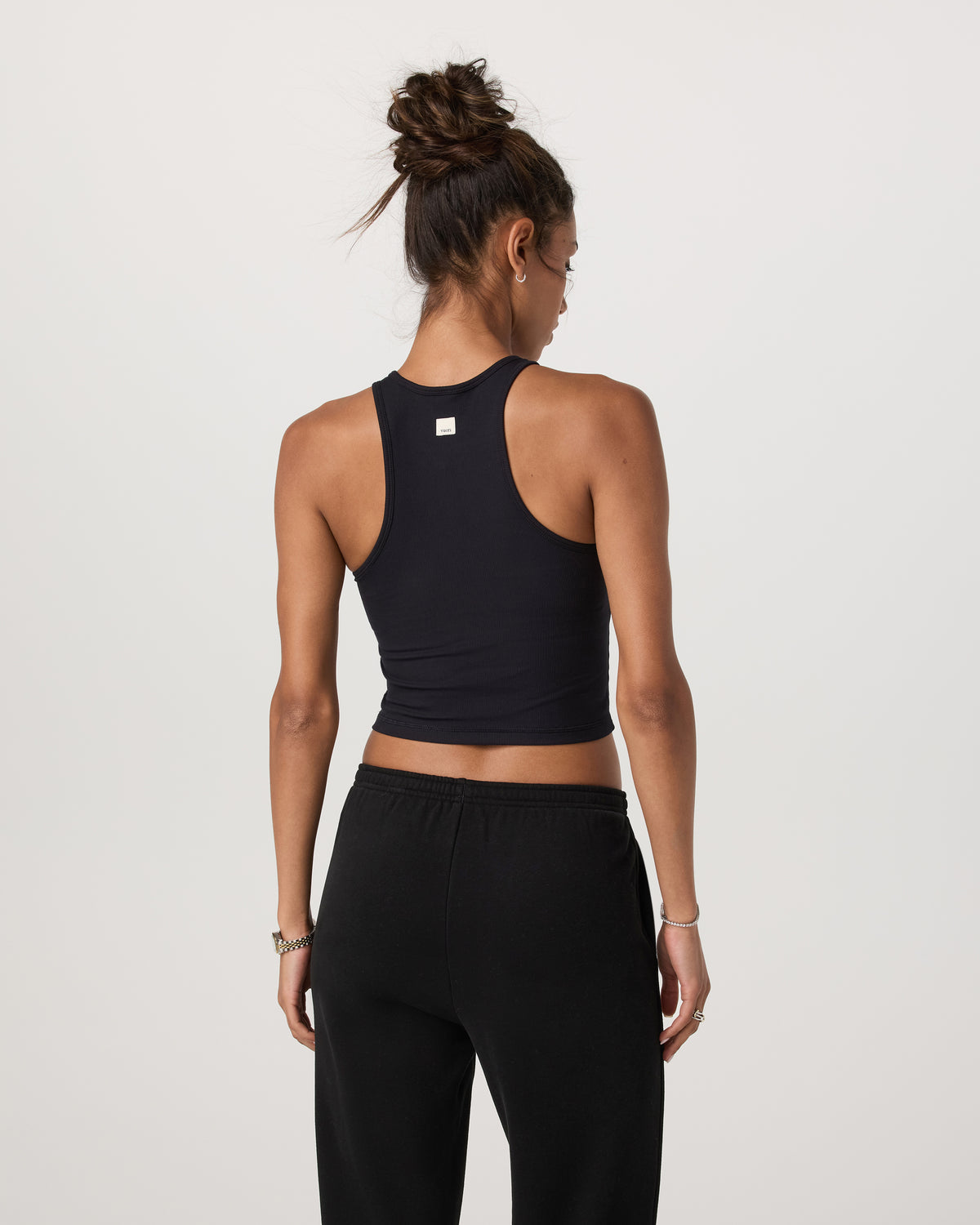 Pose Plyo Tank Black Crop Tank Top with Built in Bra | Vuori shop