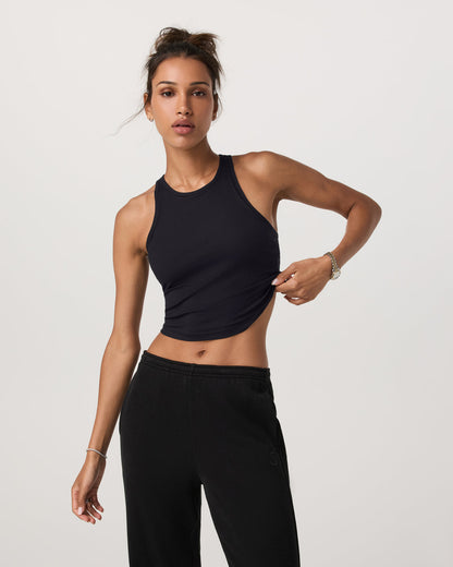 Pose Plyo Tank Black Crop Tank Top with Built in Bra | Vuori shop