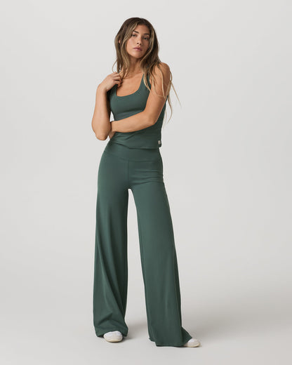 Halo Essential Scoop Tank Women's Agate Green Tank Top | Vuori sale