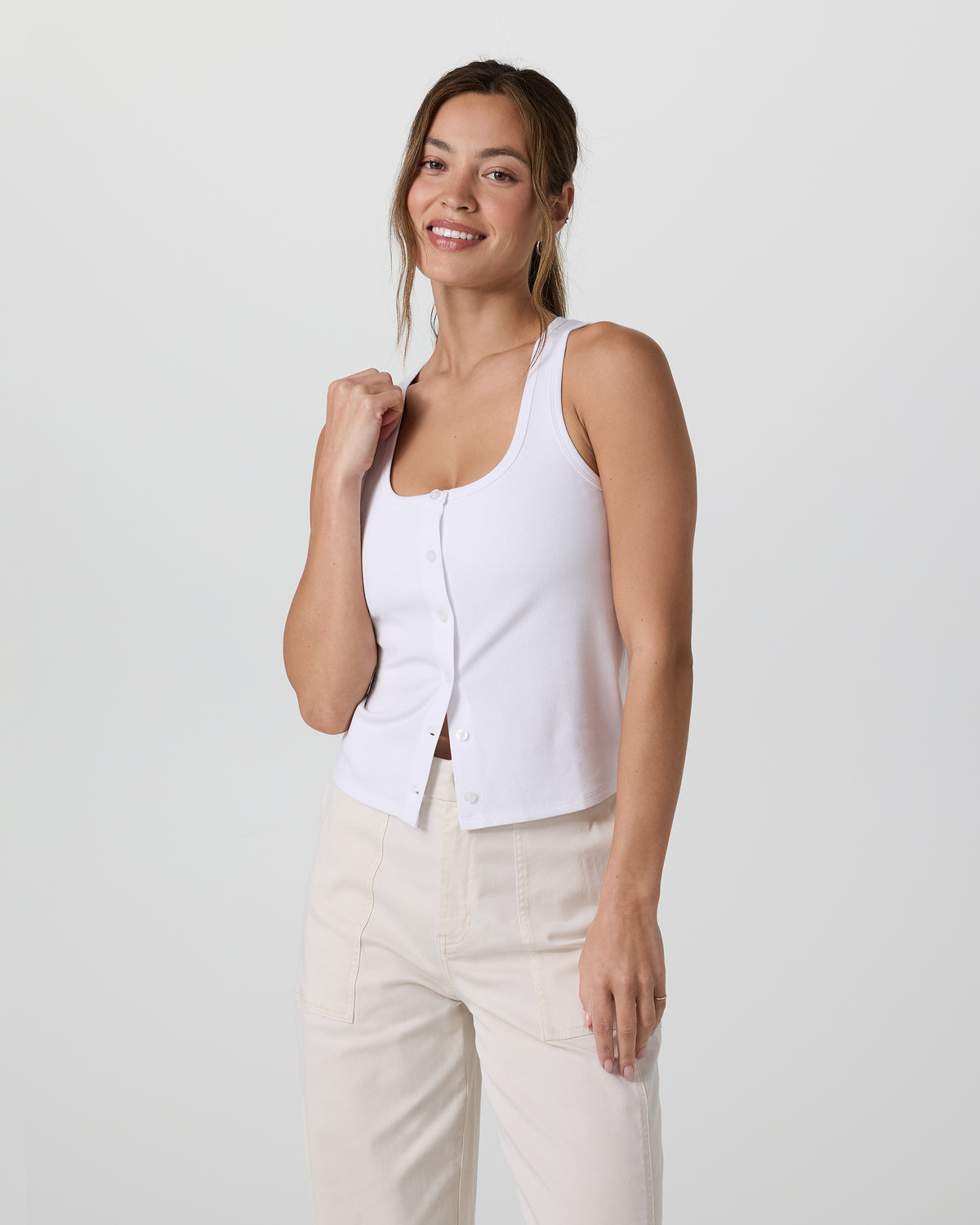 Pose Cardigan Tank White | Vuori onsale