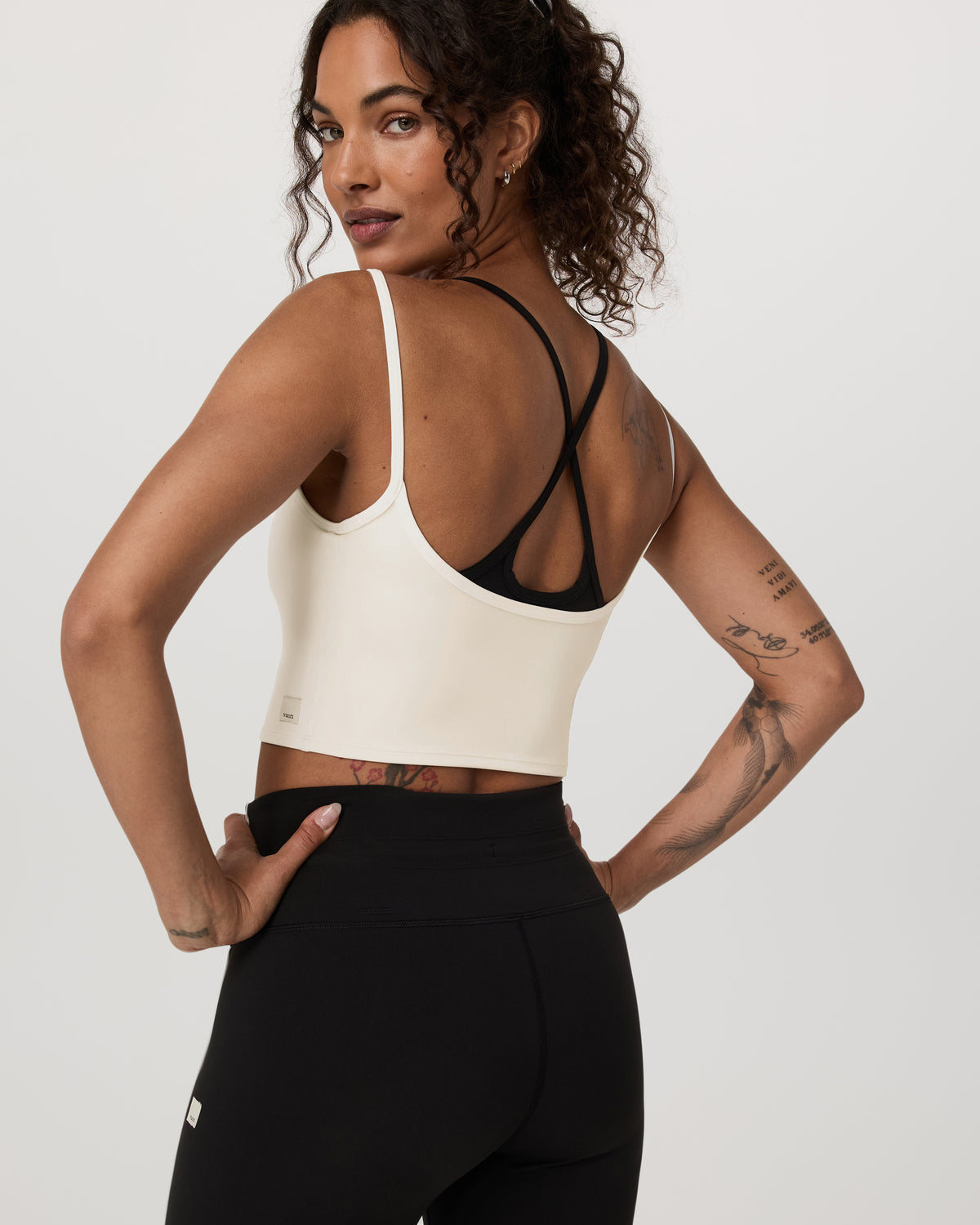 Daily Layered Tank Women's Marshmallow Performance Top | Vuori outlet