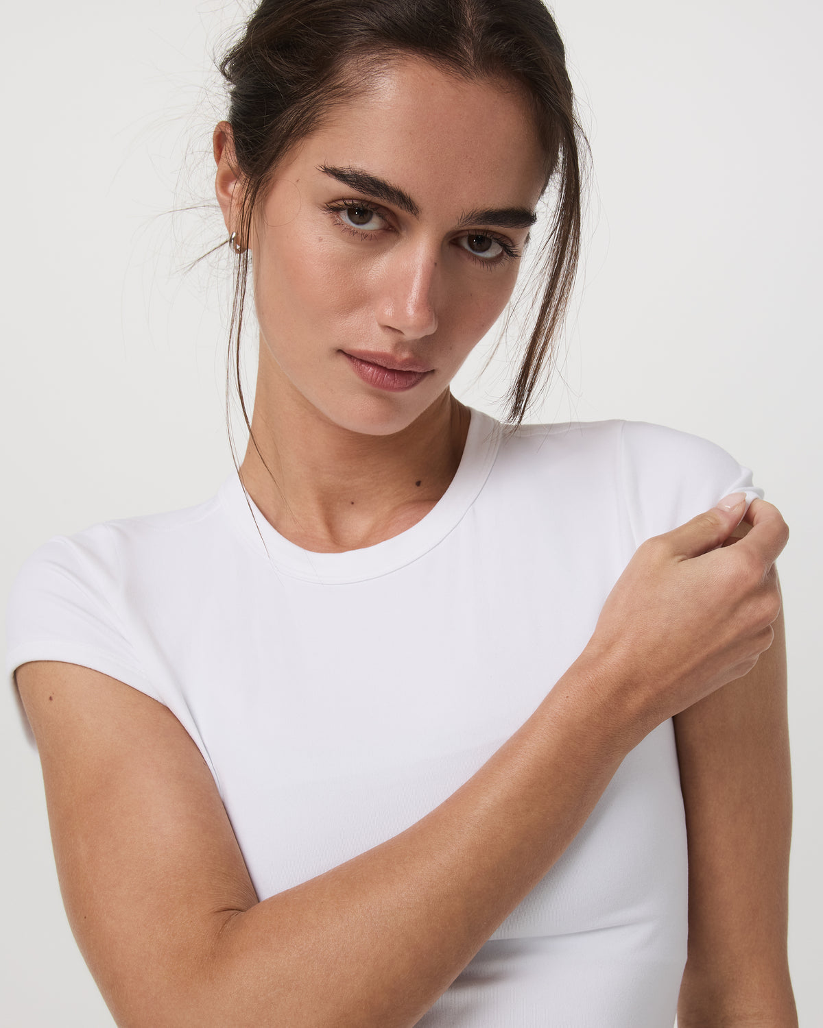 Halo Baby Tee Women's White Fitted Crewneck Tee Shirt | Vuori for sale