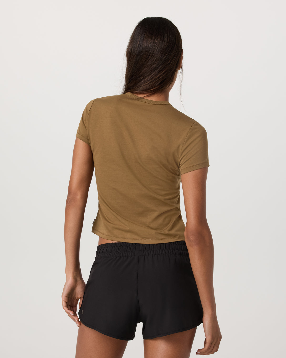 Short Sleeve Feather Classic Tee Women's Rum T-Shirt | Vuori onsale