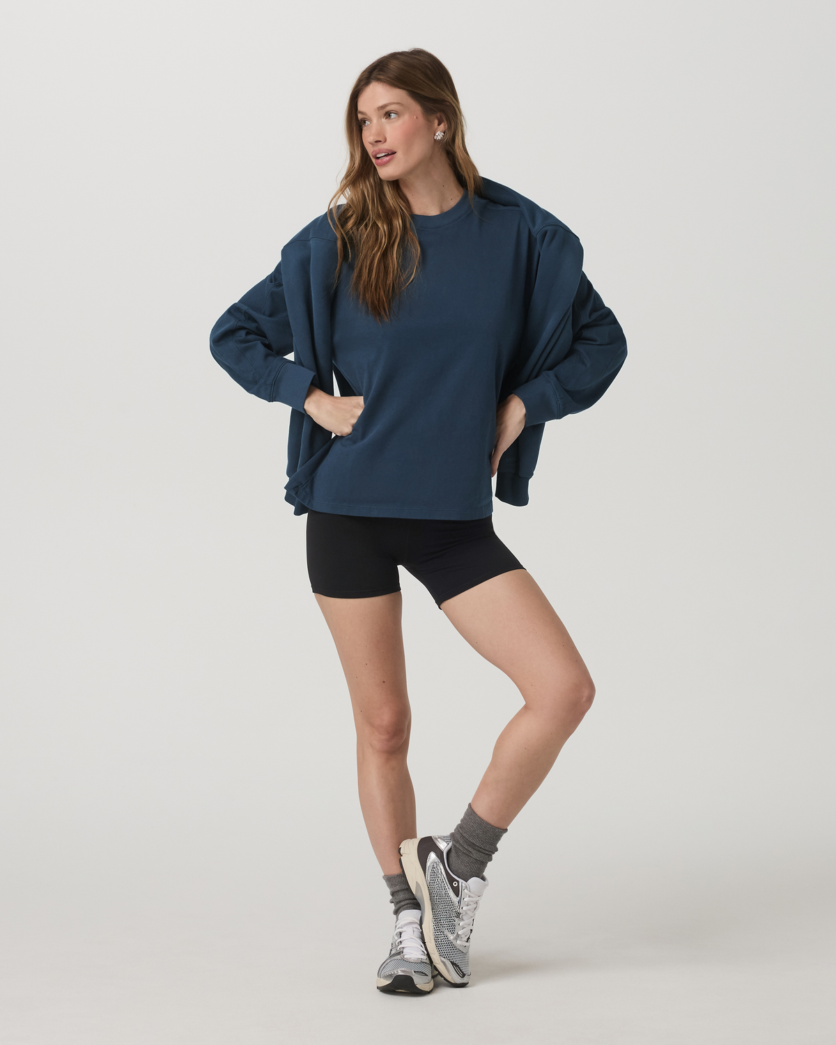 Long Sleeve Heavyweight Cotton Tee Ocean Blue Tee Shirt | Vuori for sale
