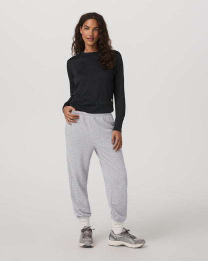 Daydream Crew Lightweight Black Long Sleeve Shirt | Vuori shop