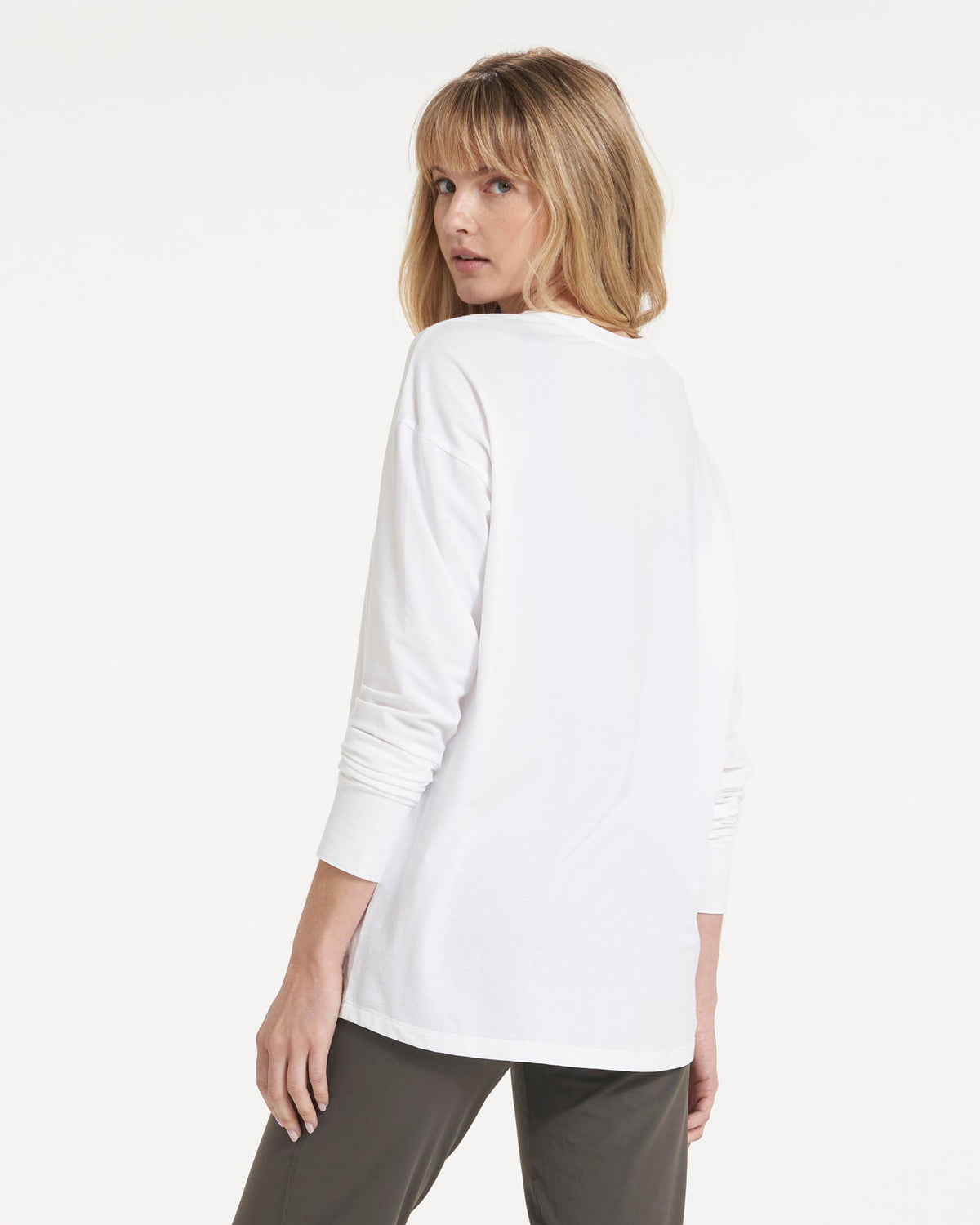 Long-Sleeve Feather Tee White | Vuori discount