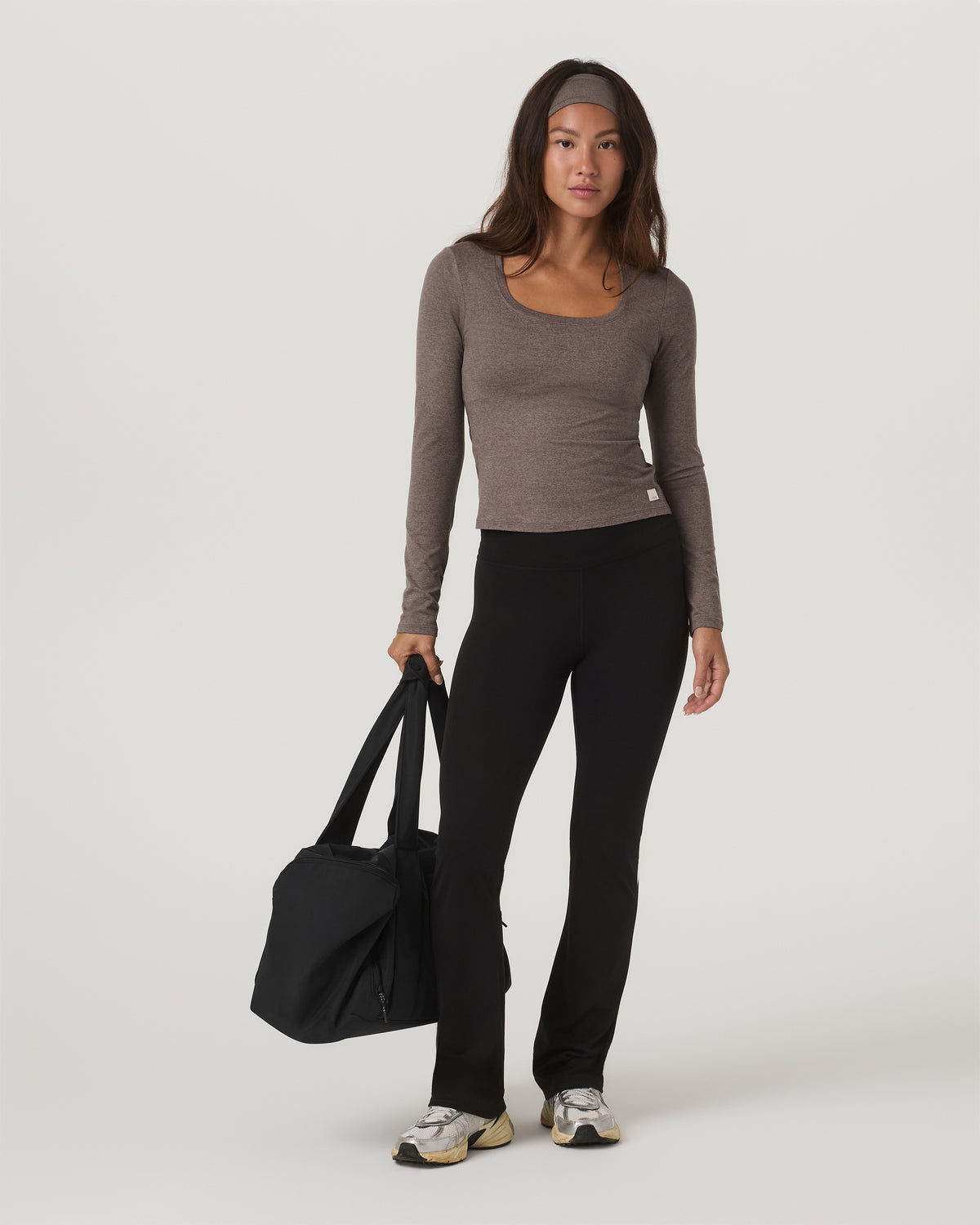Women's Long Sleeve Halo Essential Scoop Chia Heather | Vuori onsale