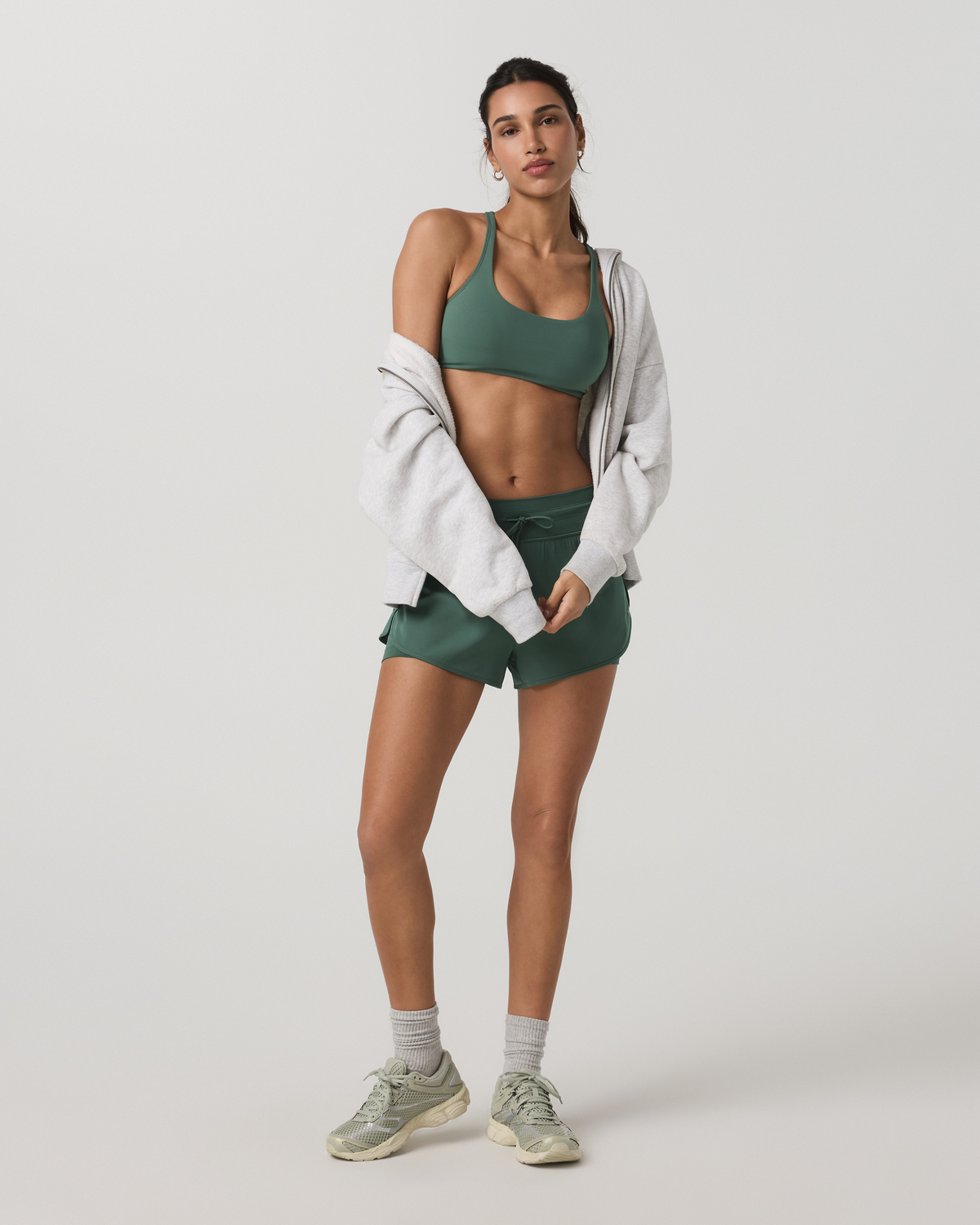Yosemite Bra Women's Agate Green Strappy Sports Bra | Vuori outlet