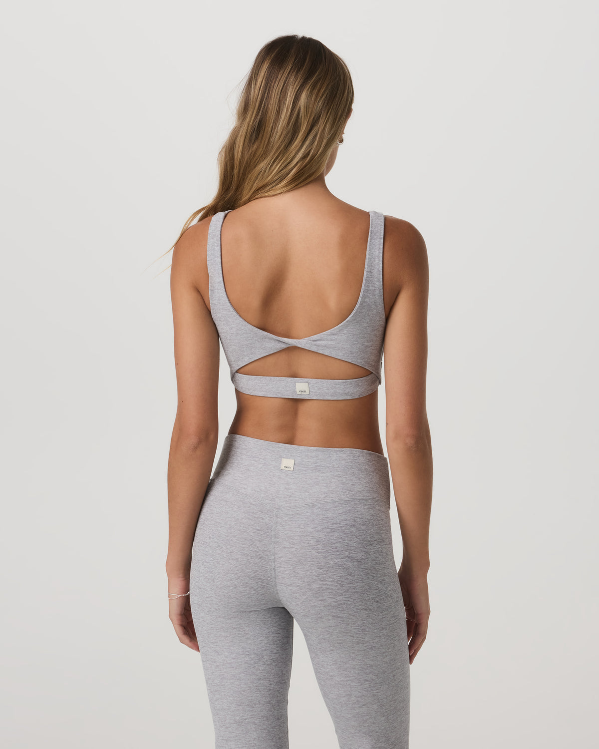 Elevation Rhythm Bra Light Heather Grey | Vuori online