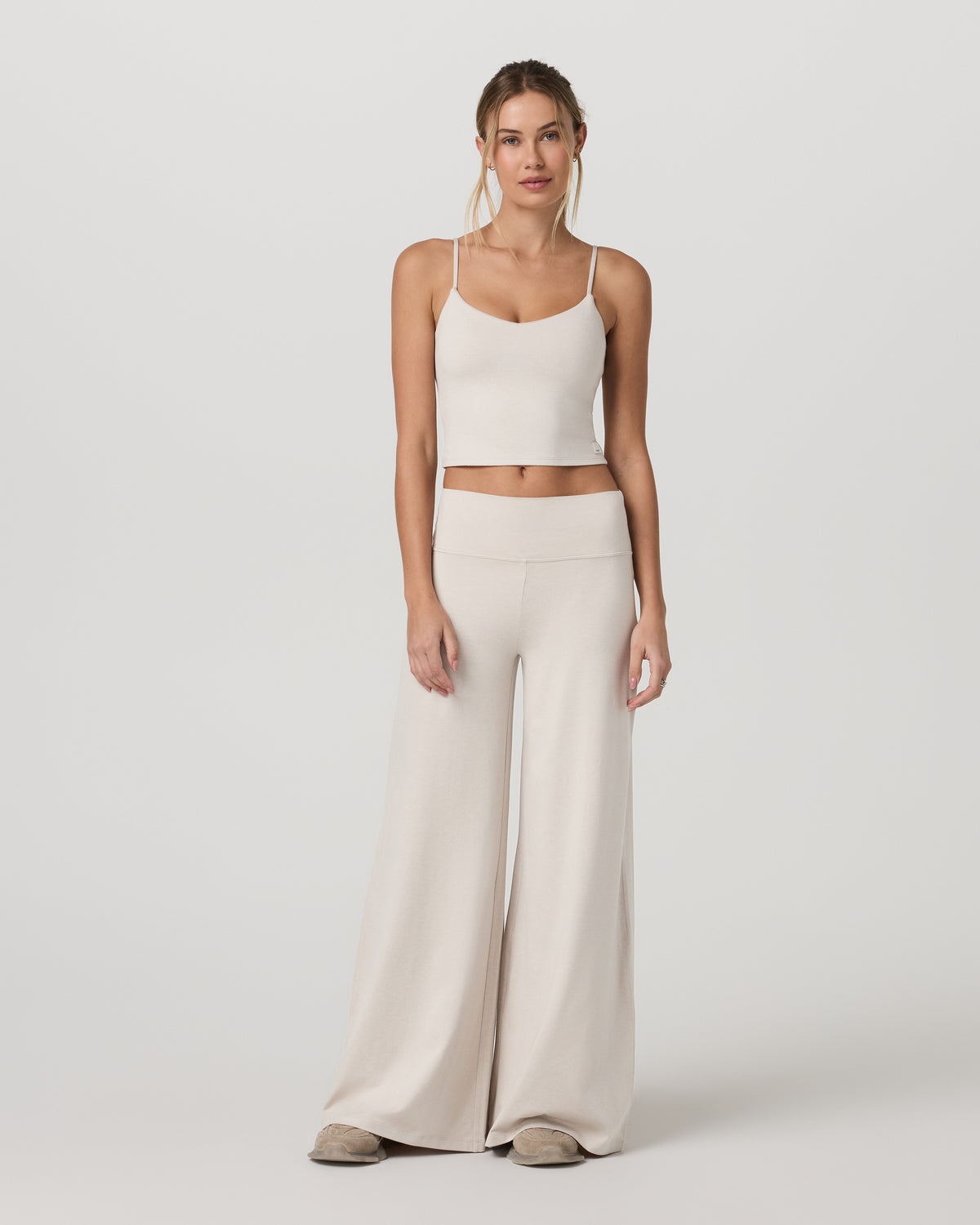 Halo Easy Wideleg Pant-Short Women's Ecru Heather Pants | Vuori discount