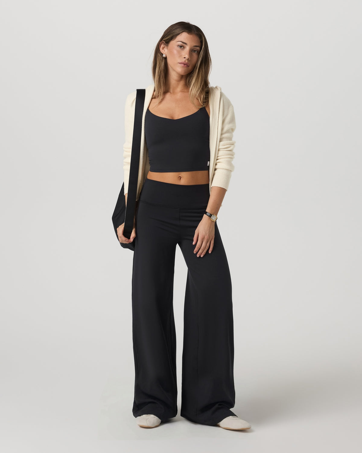 Halo Easy Wideleg Pant Women's Solid Black Wideleg Pants | Vuori discount