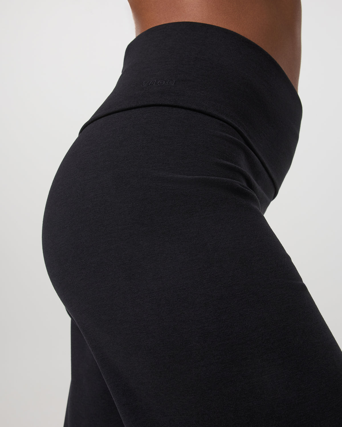 Granite Foldover Straight Leg Women's Black Heather Pant | Vuori sale