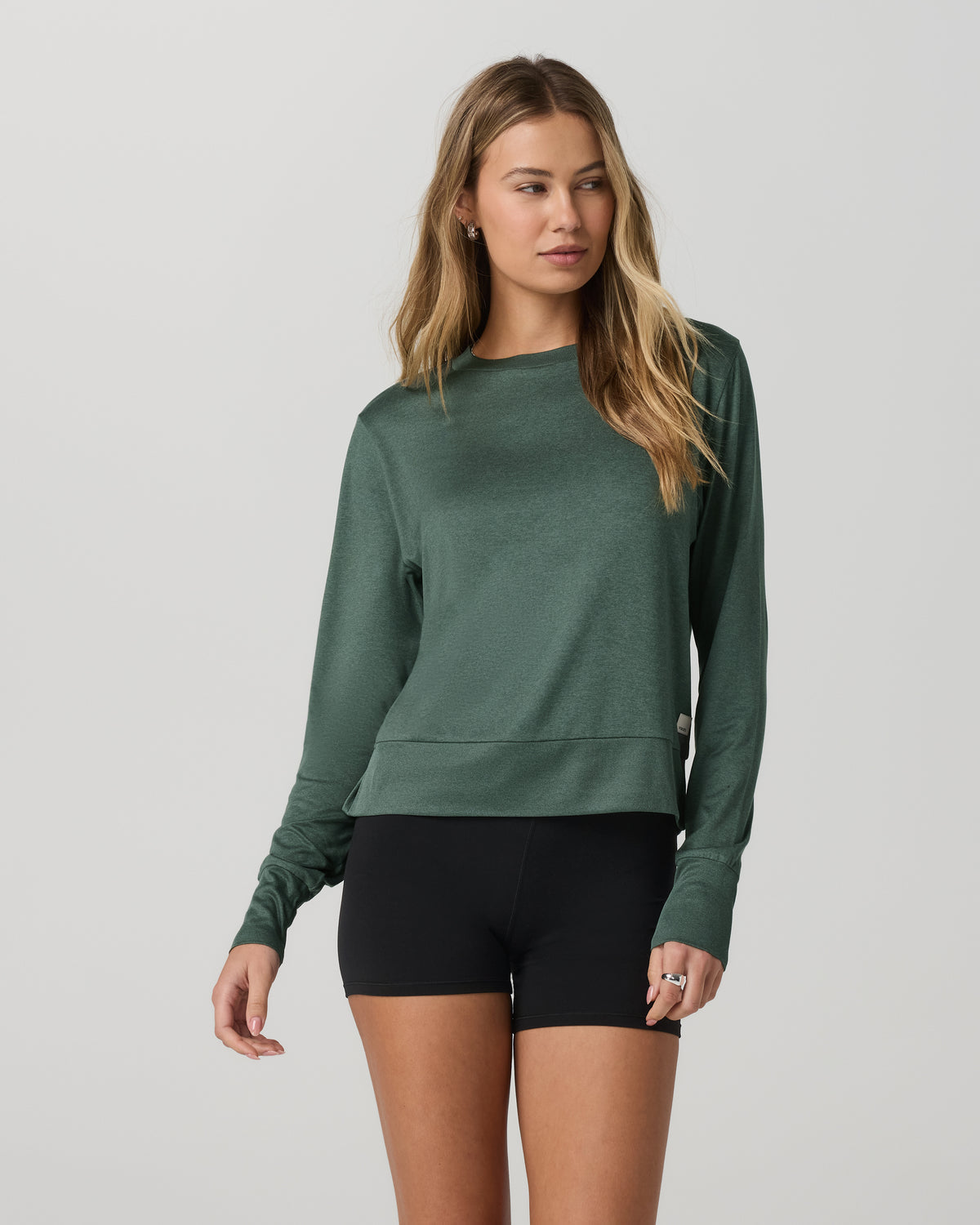 Daydream Crew Women's Agate Green Heather Long Sleeve | Vuori for sale