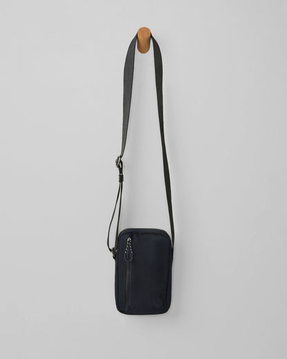 All Around Crossbody Black Bag | Vuori online