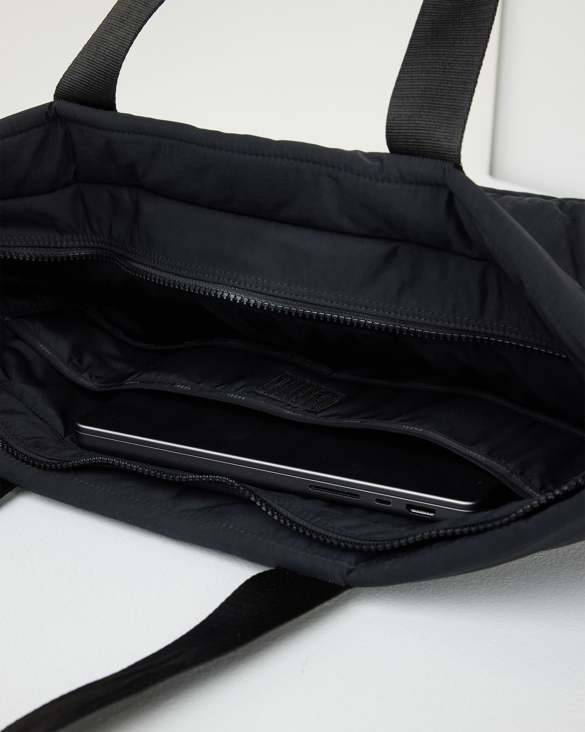 All Around Tote Black Tote Bag | Vuori sale