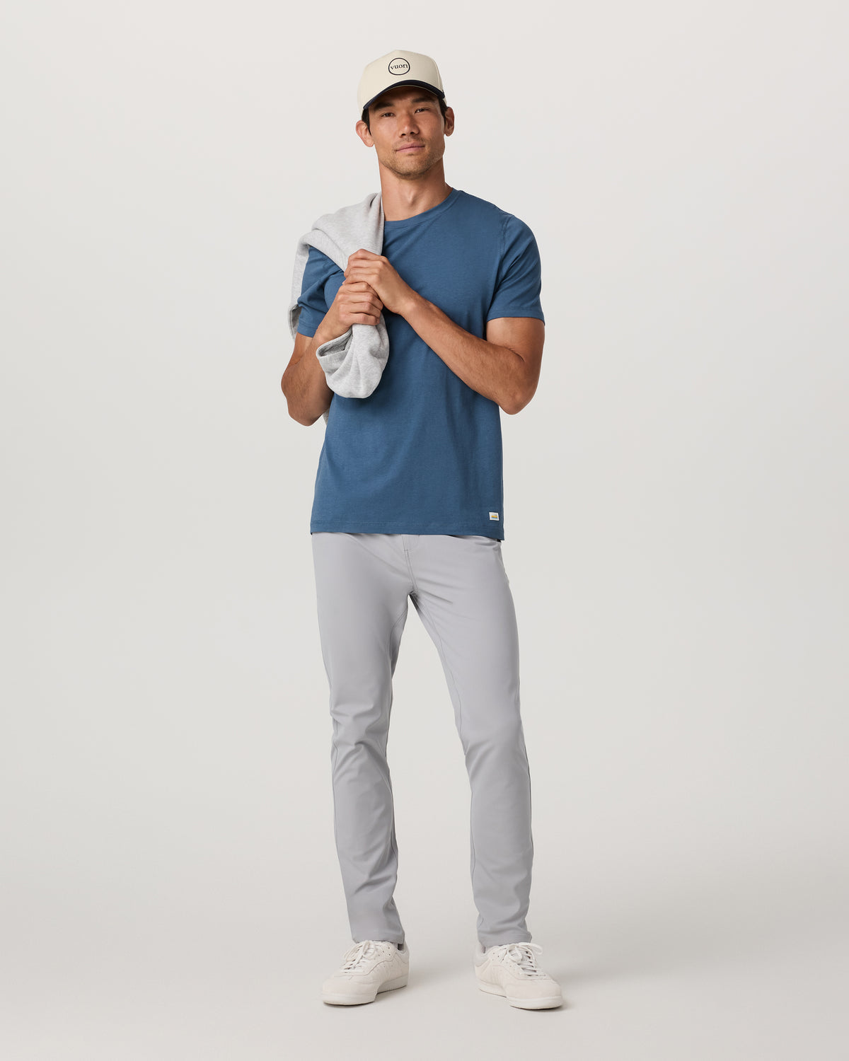 Meta Pant Athletic Slim Fit 30" Sea Fog 5-Pocket Pants | Vuori for sale