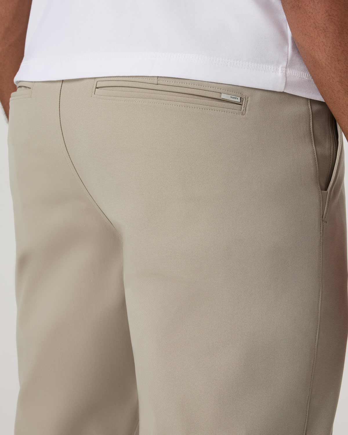 Meta Trouser Classic Fit 30" Men's Truffle Tailored Pants | Vuori for sale