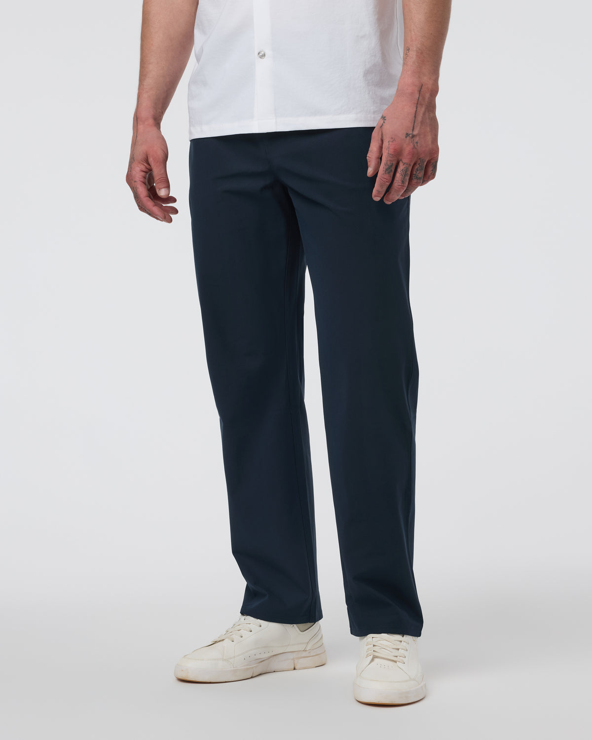 Meta Pant Relaxed Fit 32" Ink | Vuori sale