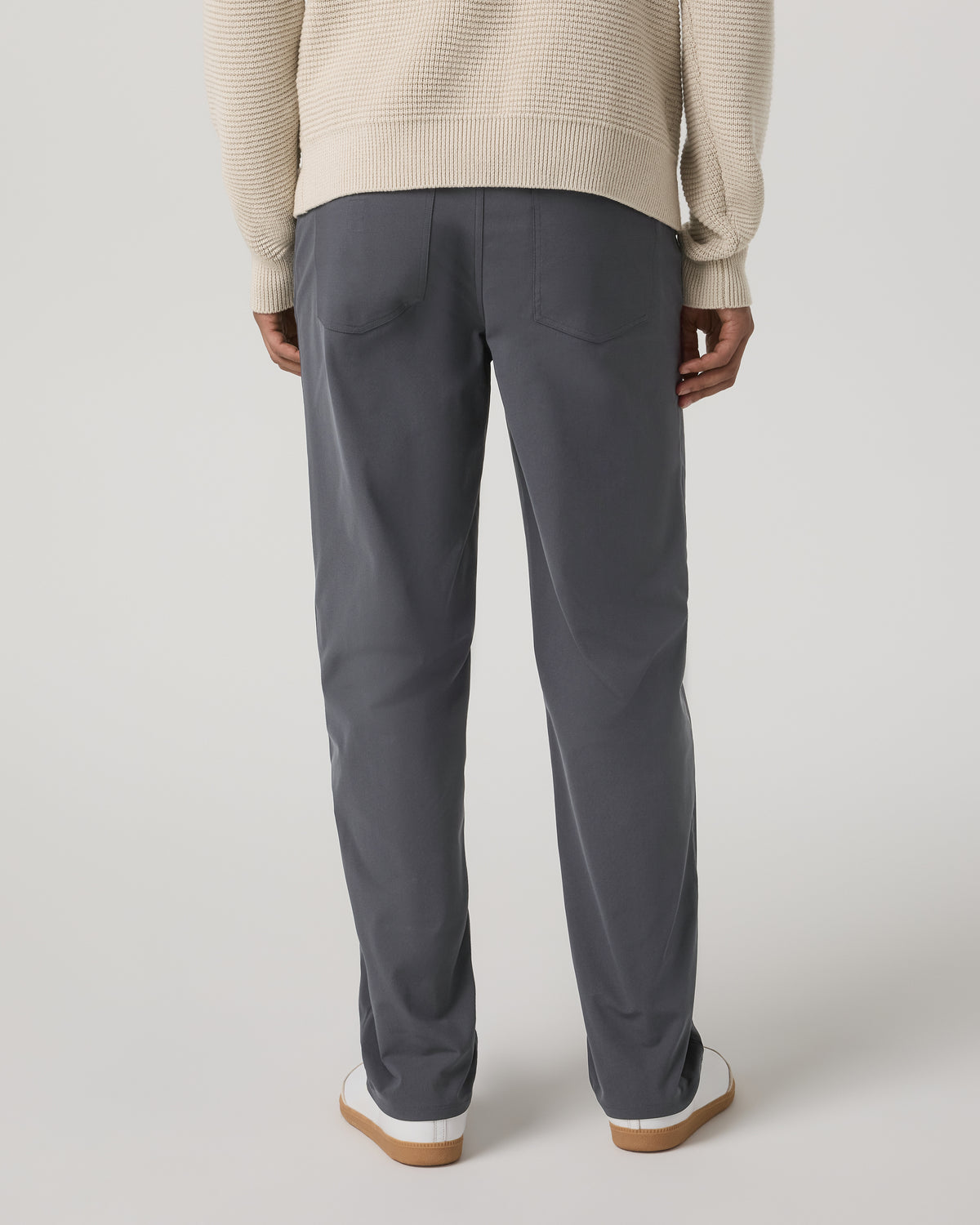 Meta Pant Relaxed Fit 32" Charcoal | Vuori discount