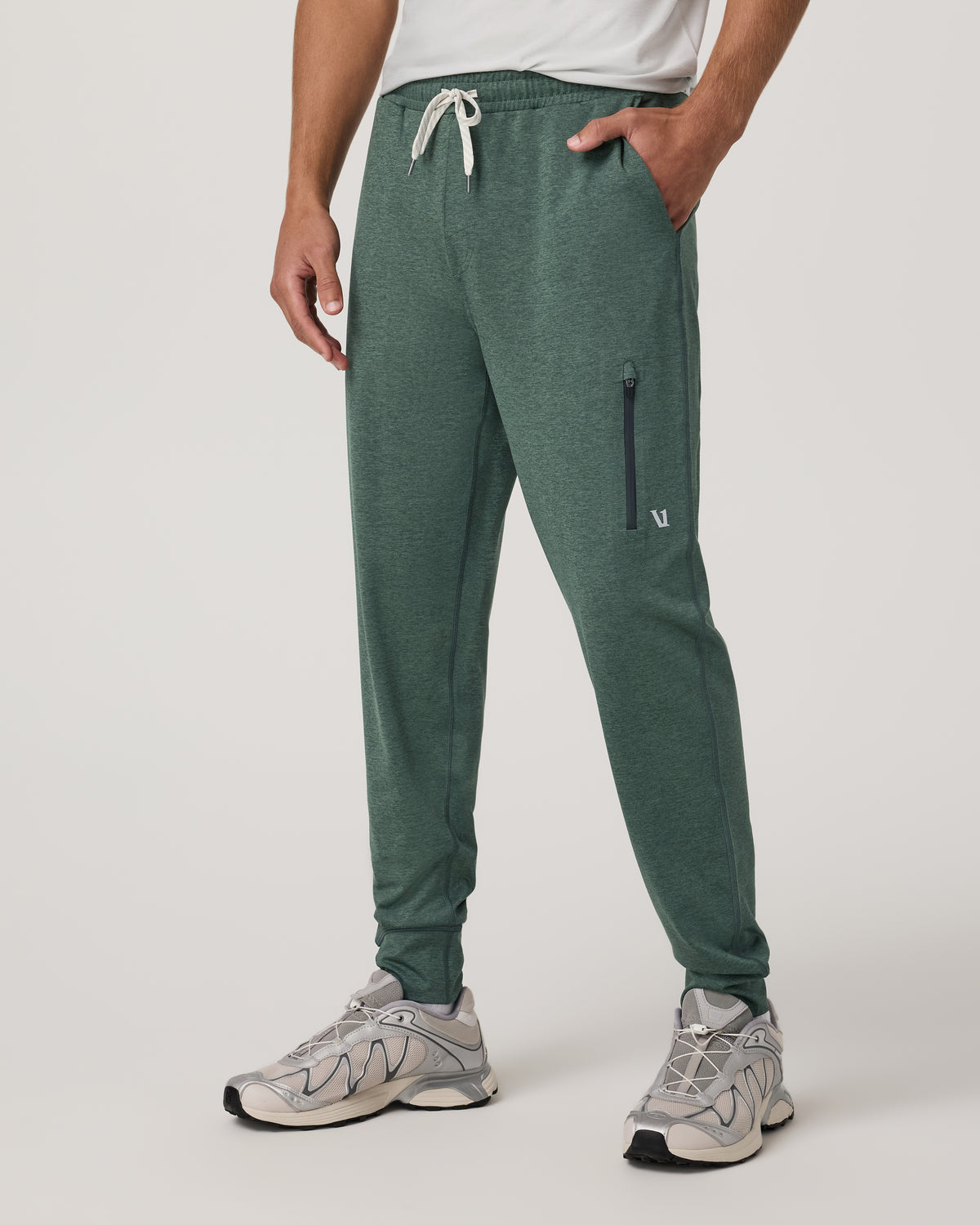 Men's Sunday Performance Jogger 28" Agate Green Heather | Vuori shop