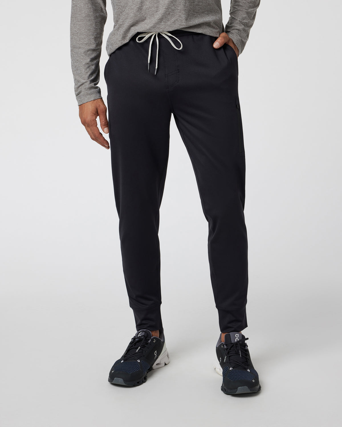 Sunday Performance Jogger 30" Black | Vuori sale