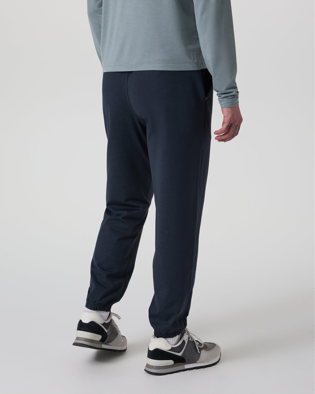 Coronado Performance Sweatpant Classic 28" Midnight Heather | Vuori for sale