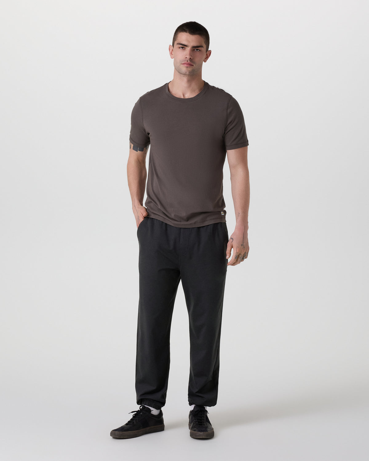 Coronado Performance Sweatpant Classic 28" Black Heather | Vuori sale