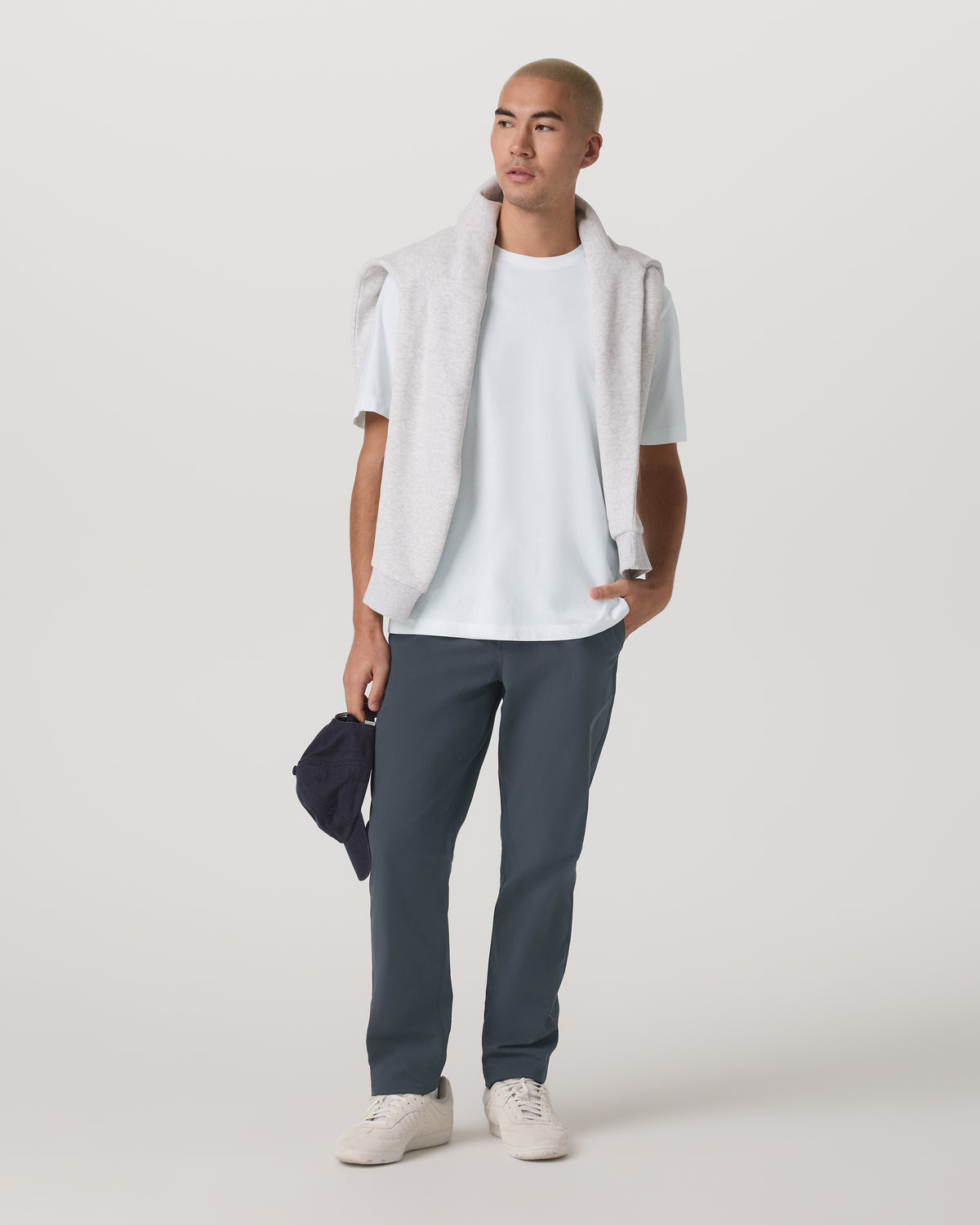 Meta Elastic Waist Pant Classic Fit Men's Charcoal Pants | Vuori outlet