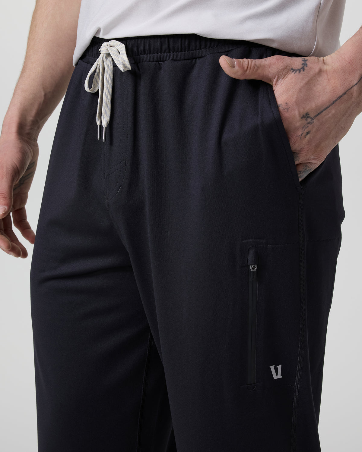 Sunday Performance Sweatpant Classic 30" Black | Vuori for sale