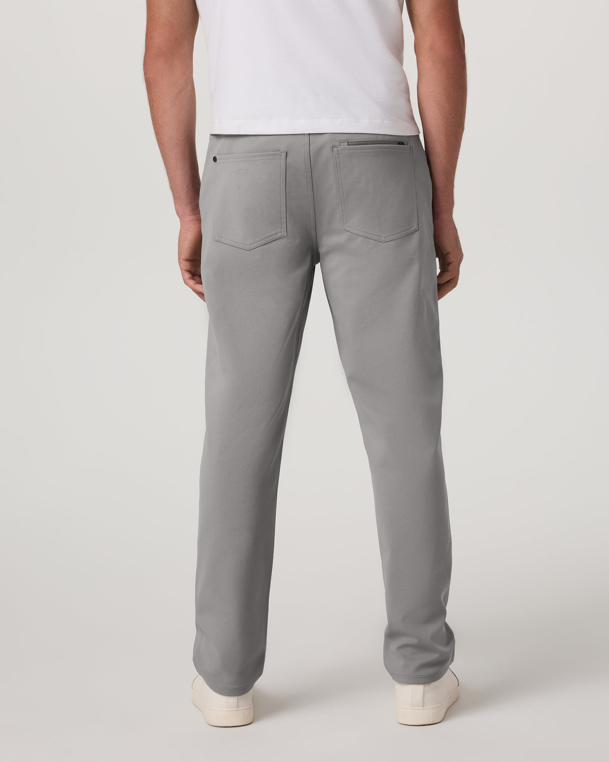 MetaTwill Pant Classic Fit 32" Men's Shiitake Pants | Vuori sale