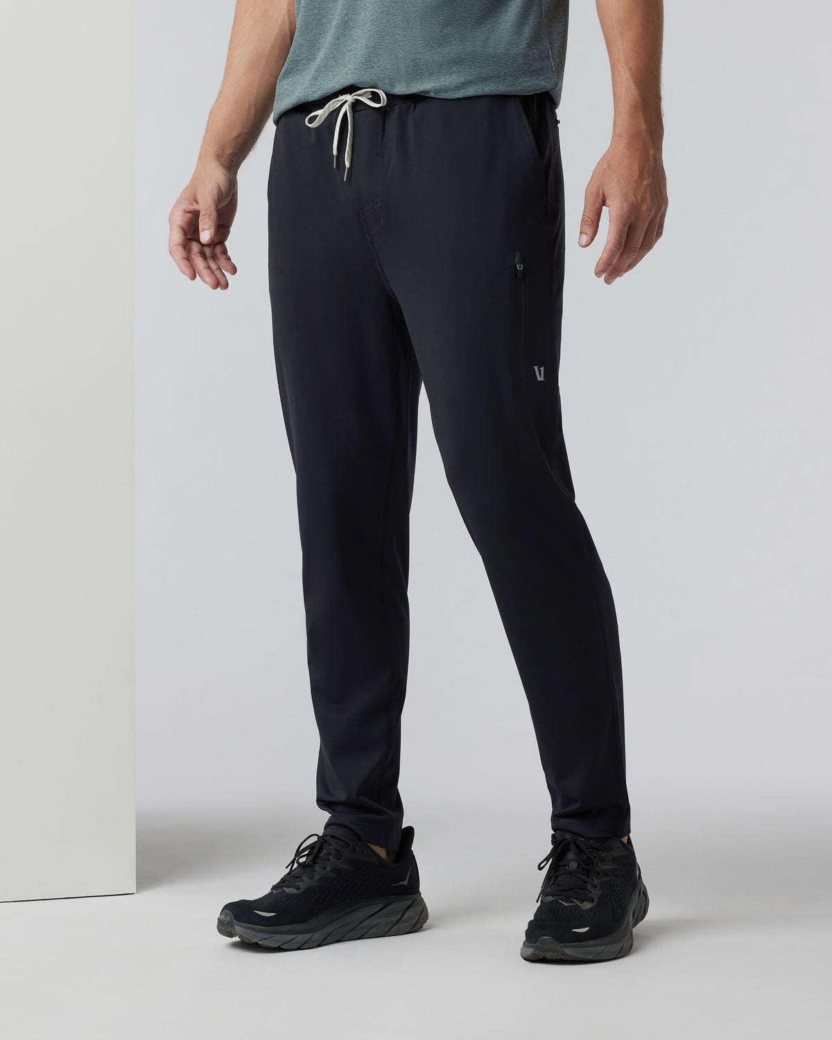 Sunday Performance Track Pant 2.0 Black | Vuori onsale