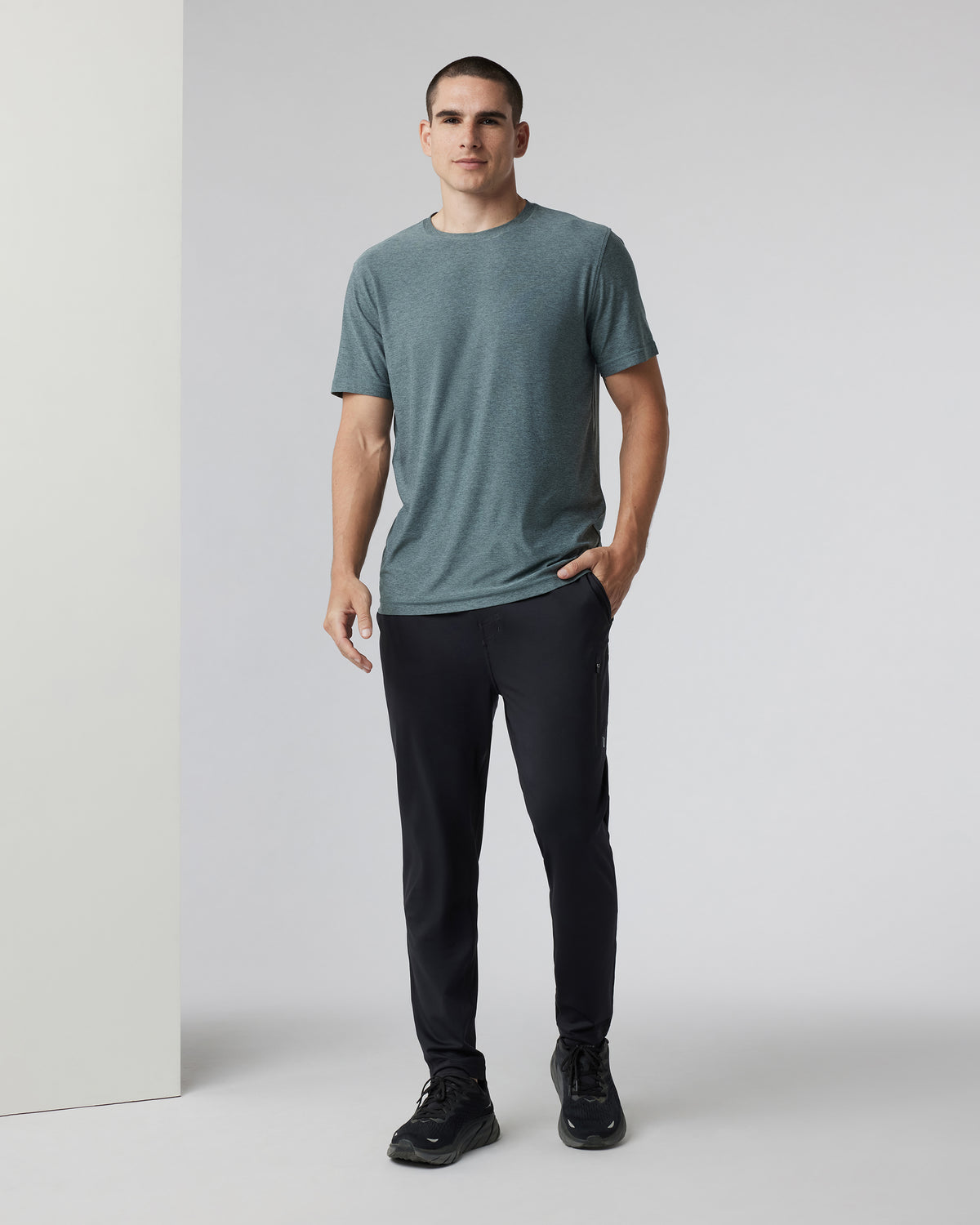 Sunday Performance Track Pant 2.0 Black | Vuori onsale