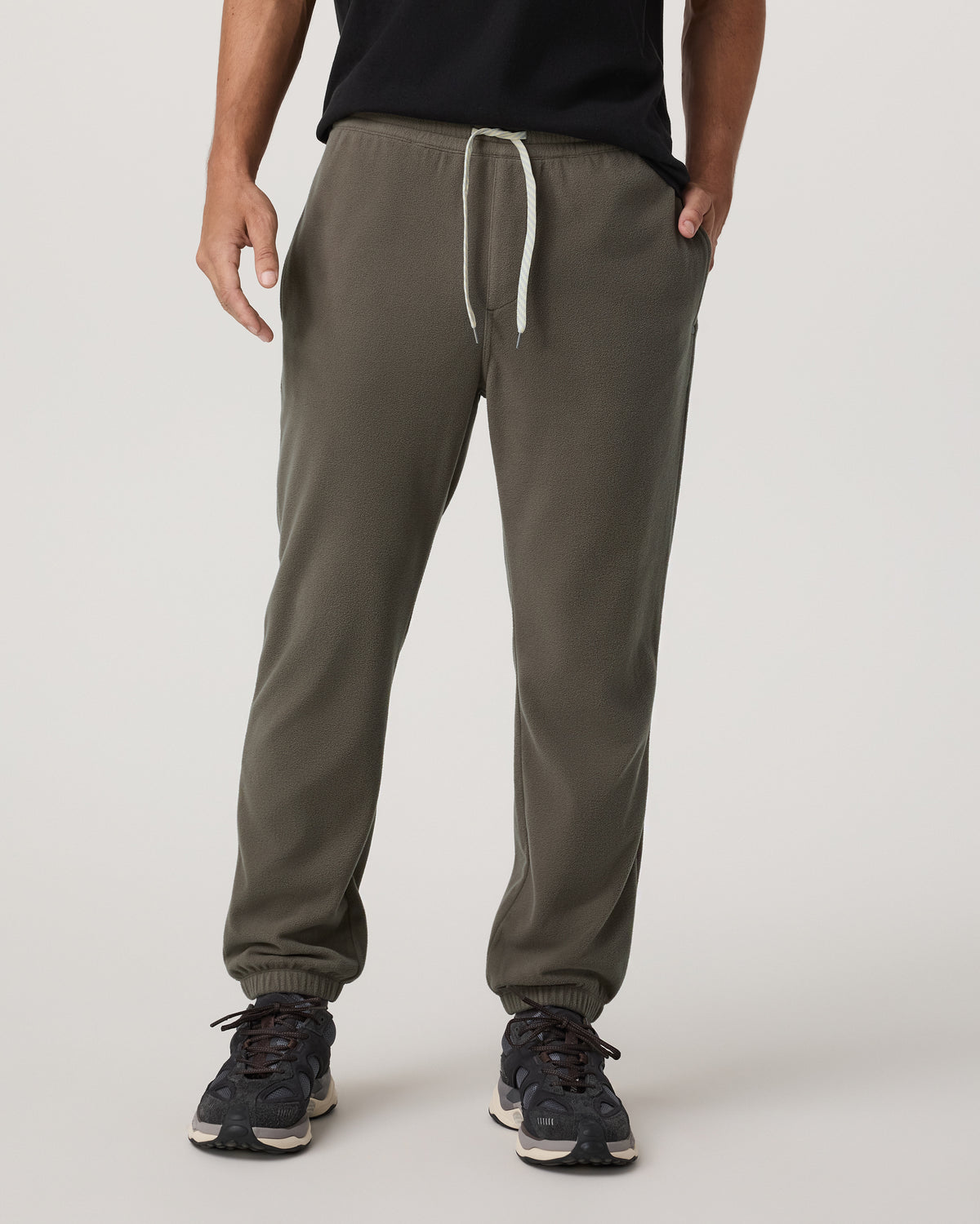 Aspen Sweatpant Men's Classic-Fit Sweats in Root | Vuori onsale