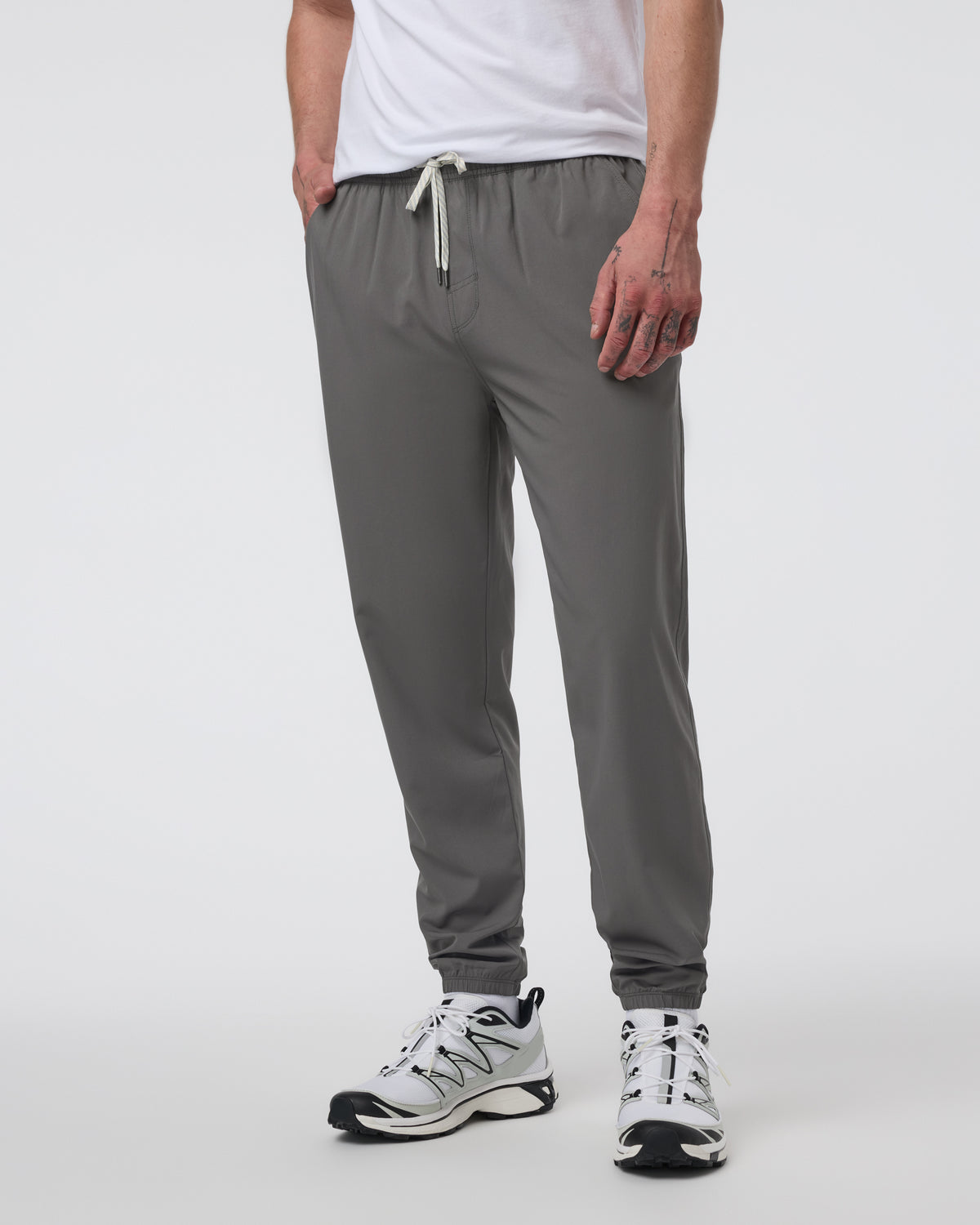 Kore Jogger Warm Grey Workout Joggers | Vuori onsale